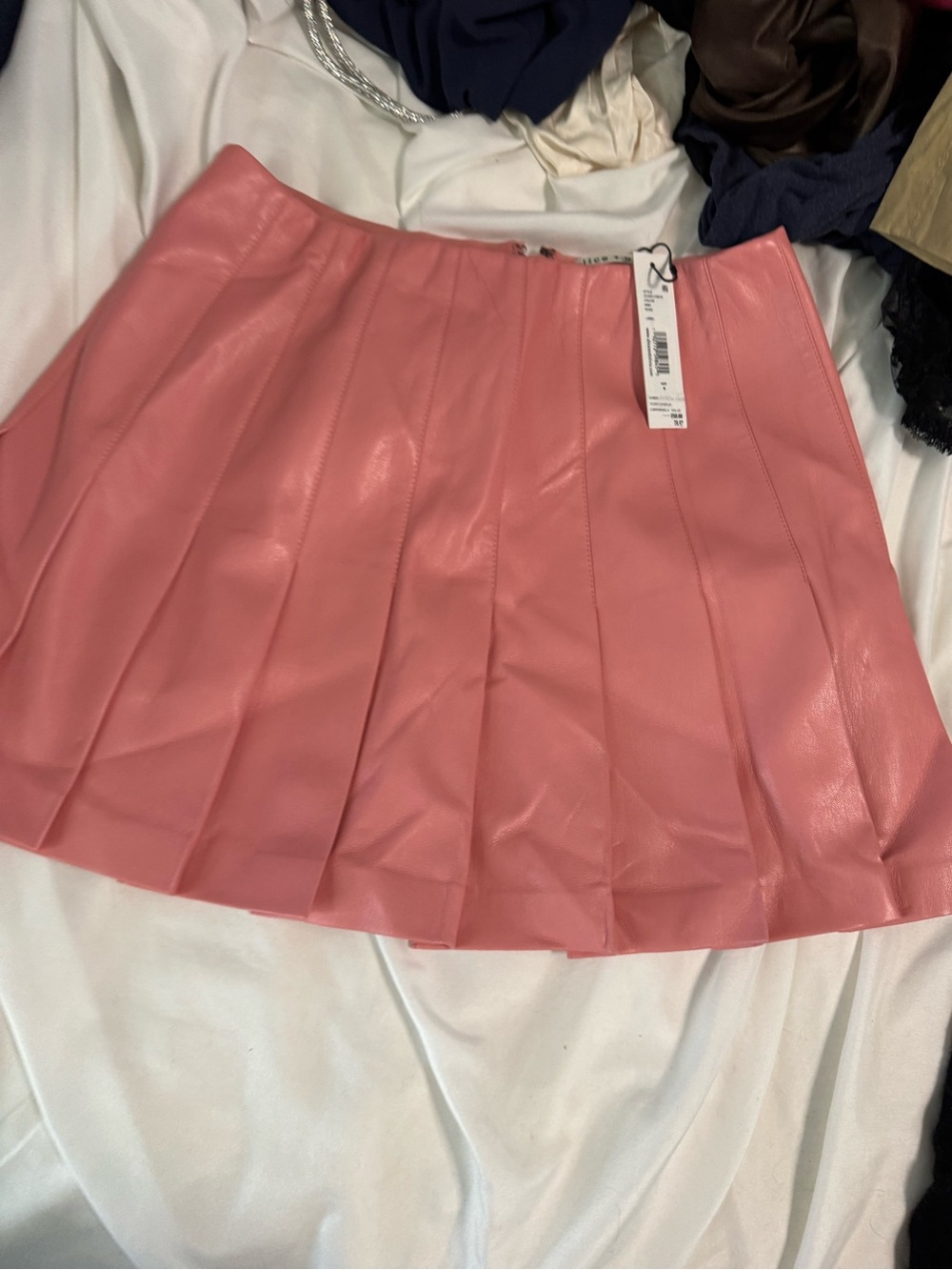 Alice + Olivia Pink Pleated Faux Leather Mini Skirt